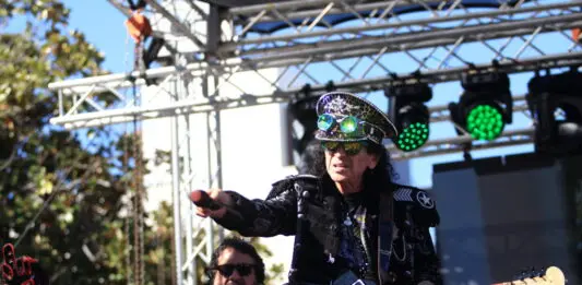 EL TRI EN LA FIESTA BROADWAY DE LOS ANGELES