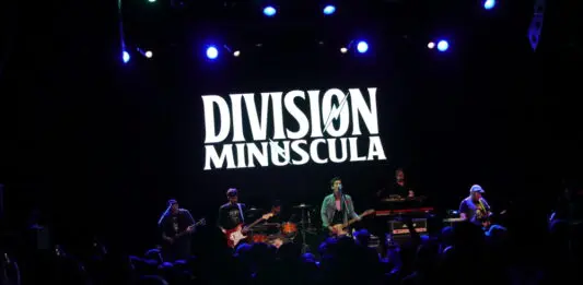 JUMBO Y DIVISION MINUSCULA EN LOS ANGELES