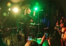 Hello Seahorse! en New York Hello Seahorse