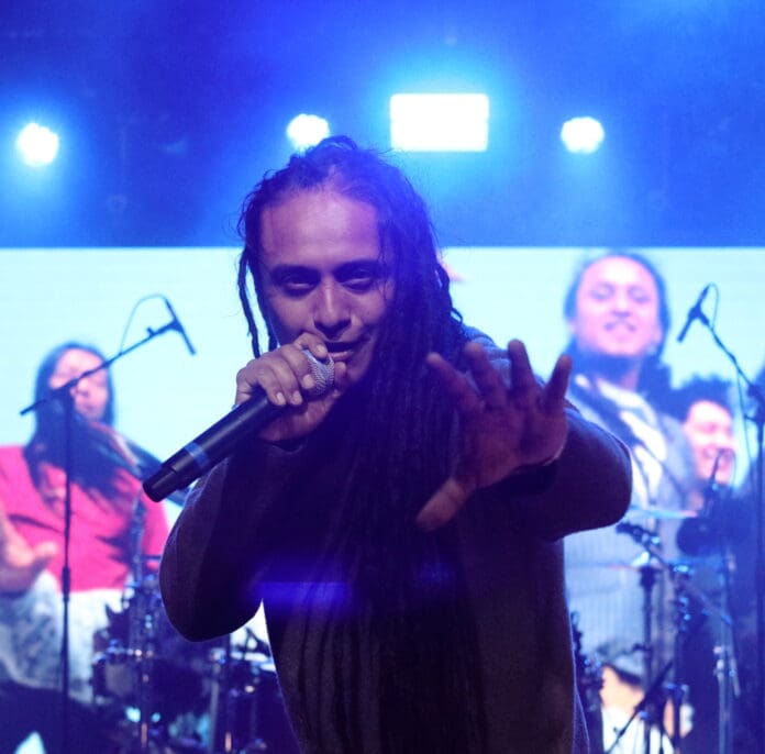 RASKAHUELE CELEBRO SU 20 ANIVERSARIO 20TH ANIVERSARIO DE RASKAHUELE