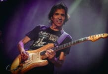 ENANITOS VERDES EN CHICAGO ENANITOS VERDES EN CHICAGO