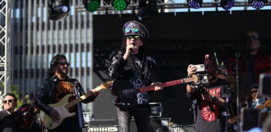EL TRI EN LA FIESTA BROADWAY DE LOS ANGELES