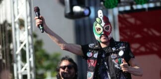 EL TRI EN LA FIESTA BROADWAY EN LOS ANGELES EL TRI EN LA FIESTA BROADWAY DE LOS ANGELES