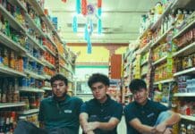 LOS APTOS CAPTURA EL ANHELO DE AMOR CON SU NUEVO SINGLE “COMO LO MUEVES” LOS APTOS CAPTURA EL ANHELO DE AMOR CON SU NUEVO SINGLE “COMO LO MUEVES”