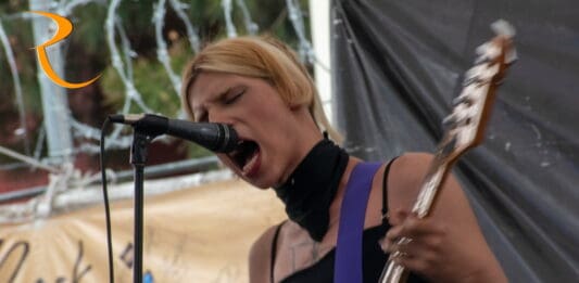 LA BANDA COLOMBIANA ENTRECO EN EL TIANGUIS CULTURAL EL CHOPO