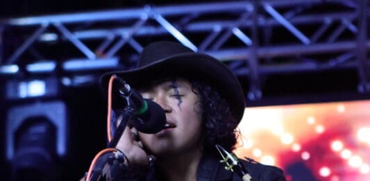 ROCK N ROLAS EN LOS ANGELES EN EL EVENTO “DEL BARRIO PARA EL BARRIO”