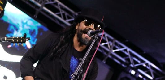 ROCK N ROLAS EN LOS ANGELES EN EL EVENTO “DEL BARRIO PARA EL BARRIO”