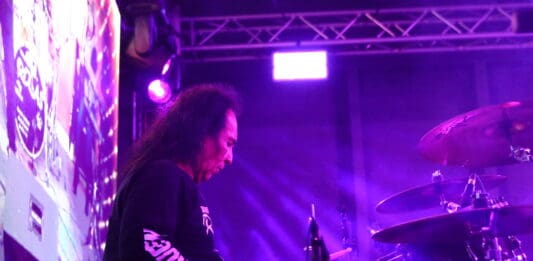 ROCK N ROLAS EN LOS ANGELES EN EL EVENTO “DEL BARRIO PARA EL BARRIO”