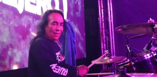 ROCK N ROLAS EN LOS ANGELES EN EL EVENTO “DEL BARRIO PARA EL BARRIO”