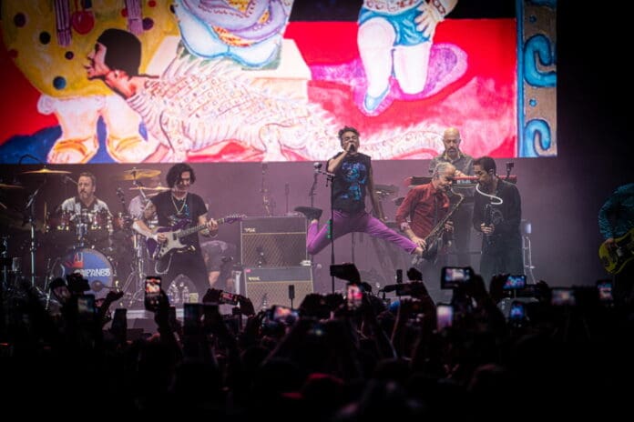 CAIFANES + CAFE TACVBA NORTH AMERICA TOUR 2024 EN CHICAGO CAIFANES + CAFE TACVBA NORTH AMERICA TOUR 2024 EN CHICAGO