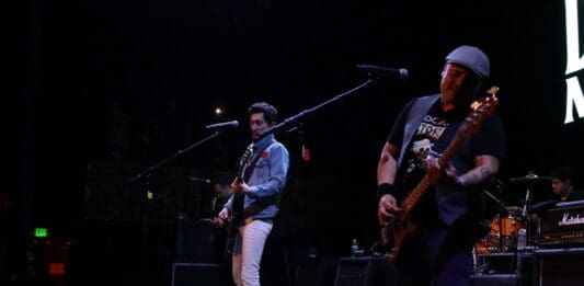 JUMBO Y DIVISION MINUSCULA EN LOS ANGELES