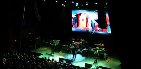 JUMBO Y DIVISION MINUSCULA EN LOS ANGELES