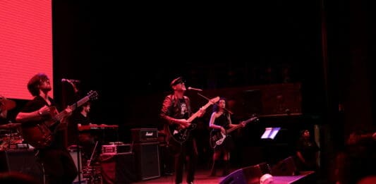 JUMBO Y DIVISION MINUSCULA EN LOS ANGELES