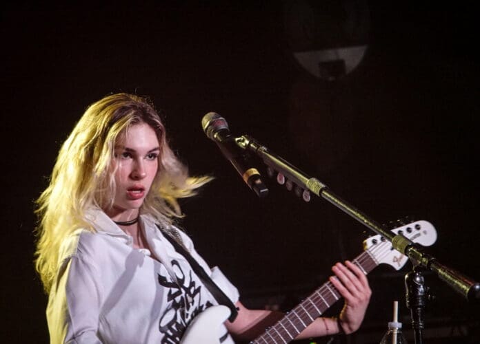 THE WARNING EN LOS ANGELES