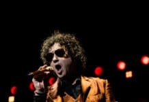 EL HURACAN AMBULANTE DE BUNBURY EN ANAHEIM