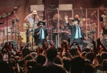 CA7RIEL & PACO AMOROSO EN CHICAGO