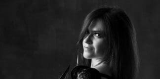 ALI STONE PRESENTA EL VIDEO OFICIAL DE “TRNA”, TEMA NOMINADO AL LATIN GRAMMY®