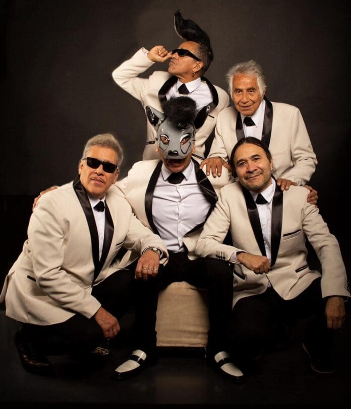 LOS K’COMXTLES REAVIVAN EL FUEGO DEL ROCK AND ROLL MEXICANO CON SU NUEVO SENCILLO “ZOMBIE”