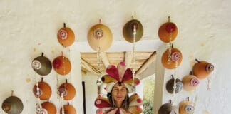 ATERCIOPELADOS PRESENTA “LA TETA PIRATA” UN CANTO A LA ENFERMEDAD COMO OPORTUNIDAD CREATIVA