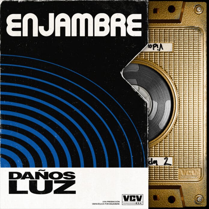 ENJAMBRE LANZA “DAÑOS LUZ” UN VIAJE A TRAVES DE SU EVOLUCION MUSICAL.