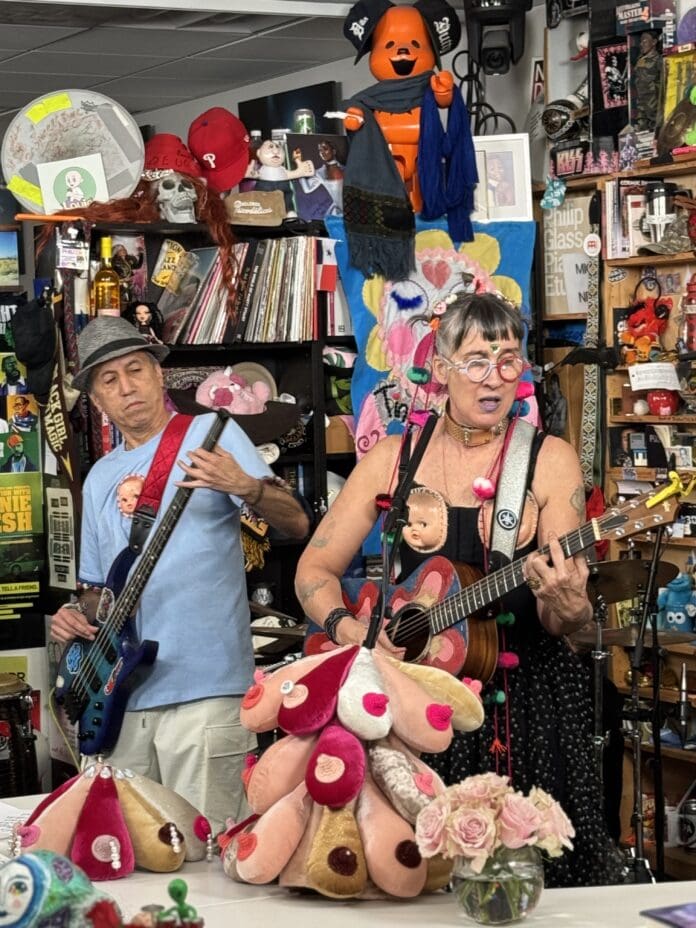 ATERCIOPELADOS LLEGA AL TINY DESK DE NPR EN EL MARCO DE LOS 30 AÑOS DE “LA PIPA DE LA PAZ”