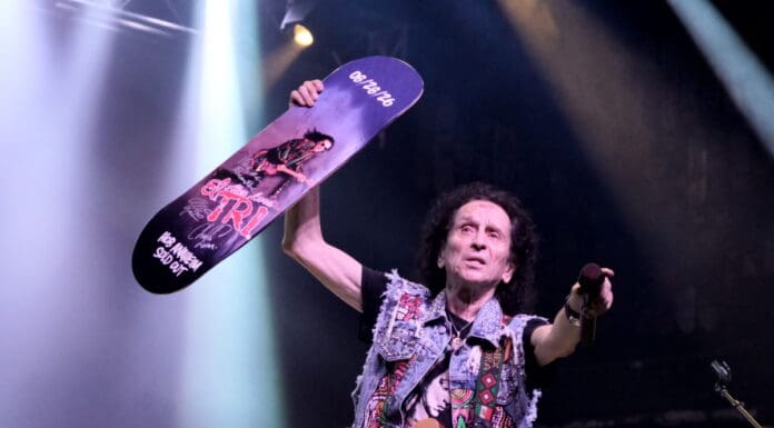 ALEX LORA Y EL TRI HACEN HISTORIA CON TRES SOLD OUT EN CALIFORNIA.